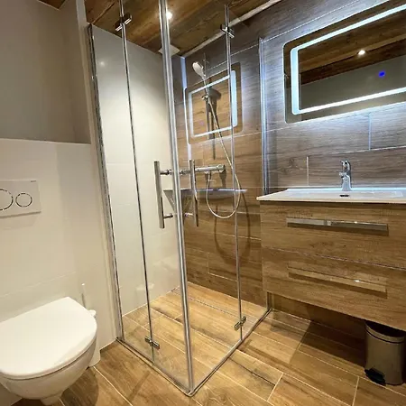Chalet With Jacuzzi - Sauna - Fireplace - Game Praranger