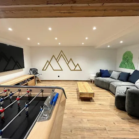 Apartmán Chalet With Jacuzzi - Sauna - Fireplace - Game *