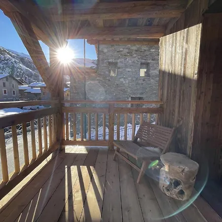 Chalet With Jacuzzi - Sauna - Fireplace - Game Apartmán *